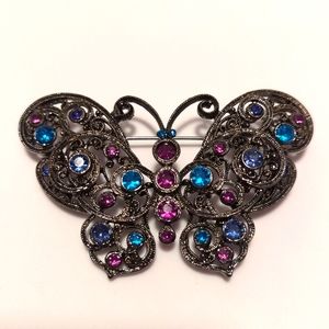 Butterfly pin